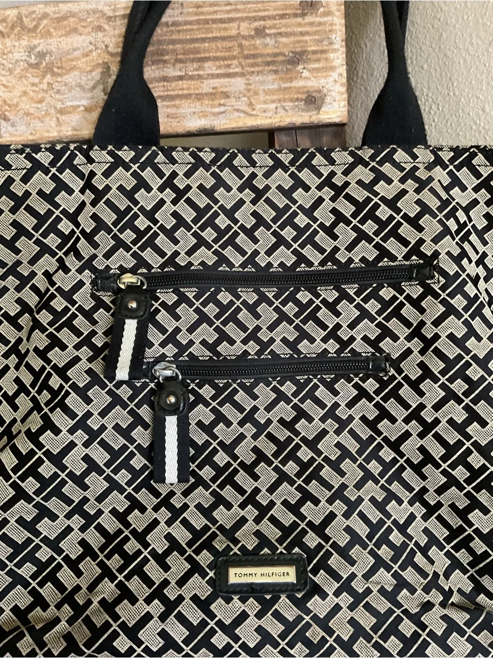 Tommy Hilfiger Black & Cream Geometric Tote